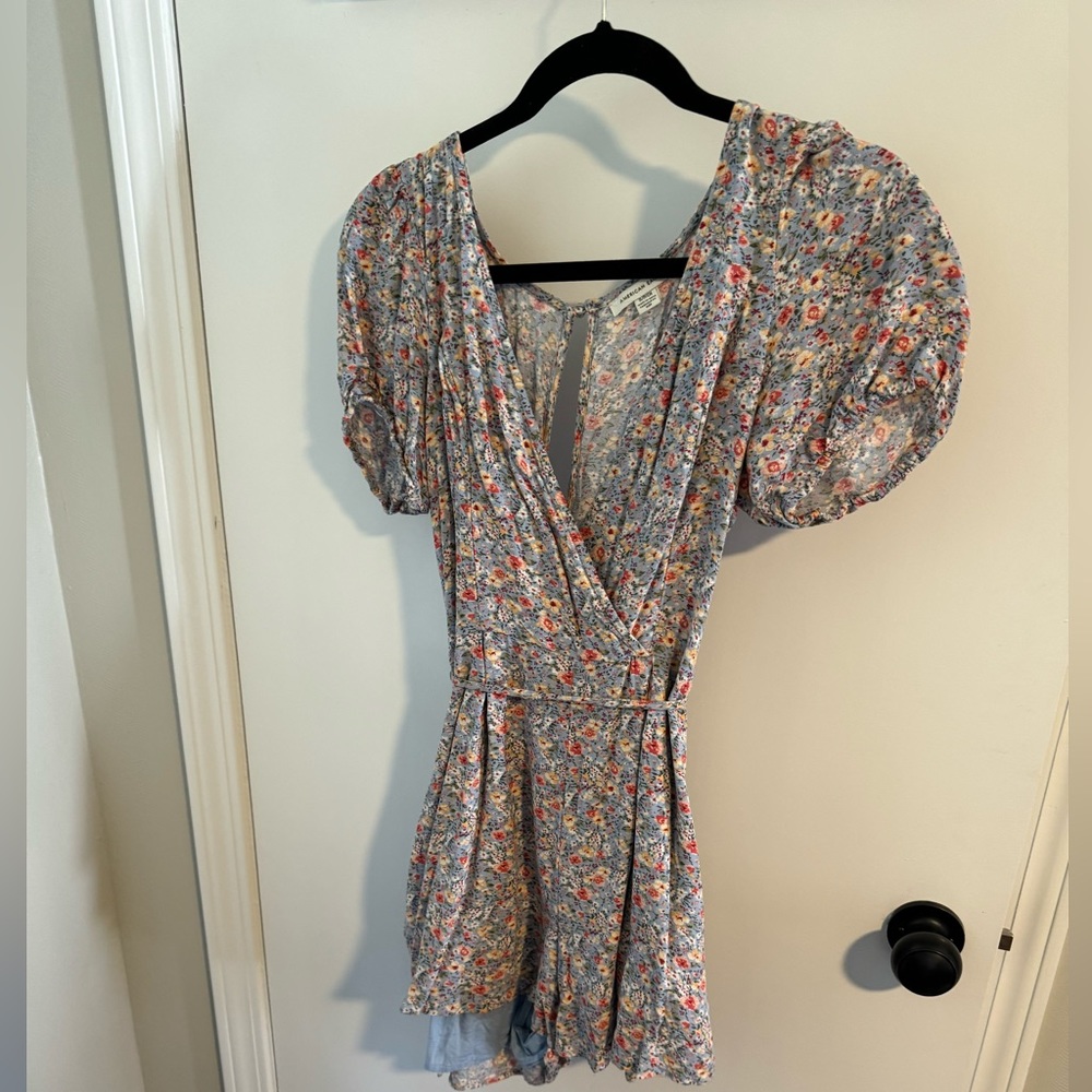American Eagle Floral Print Romper